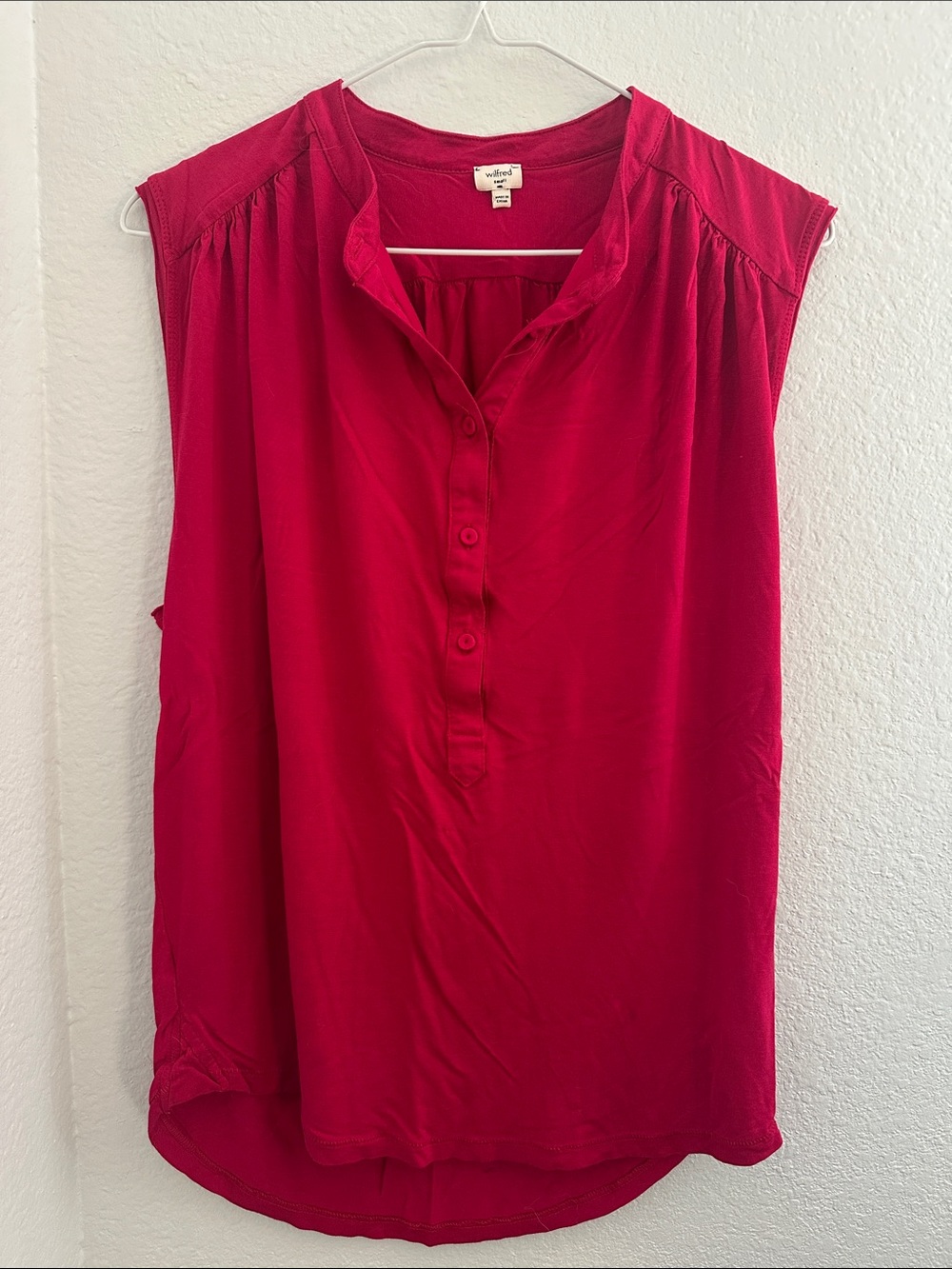 Wilfred Sleeveless Button-Front Blouse